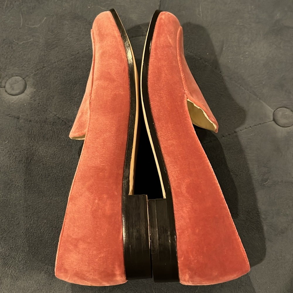 Bettye Muller NY Size 6 Soft Pink Regency Velvet Slip On Loafers Leather Sole - Picture 5 of 10